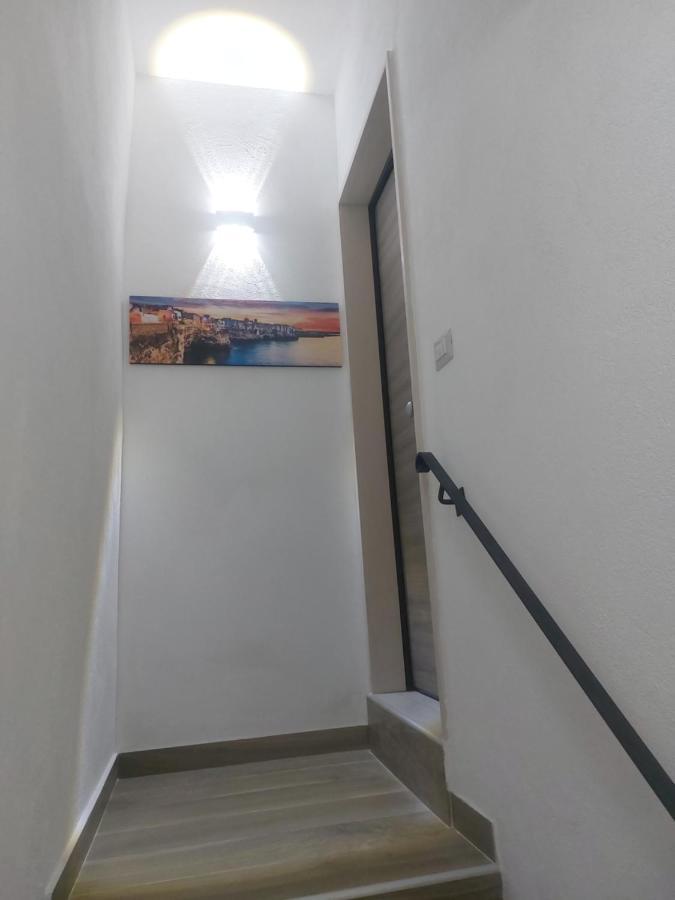 Casa Junno Apartamento Monte SantʼAngelo Exterior foto